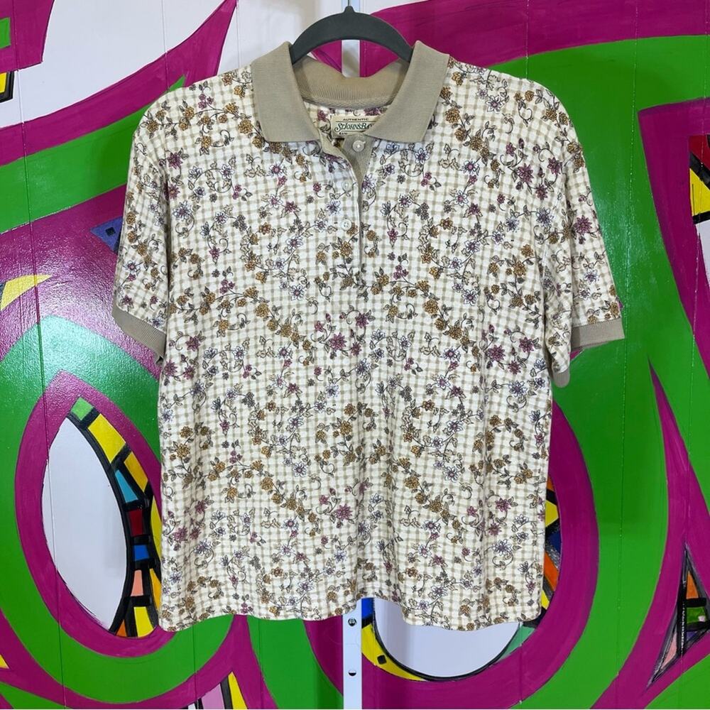 St. John's Bay, Floral Polo Shirt. Similar to a size Medium. Excellent condition